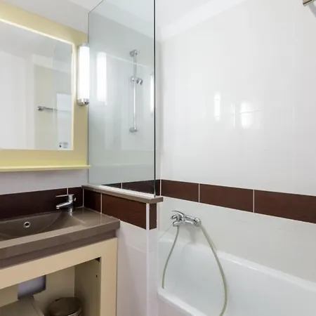Le Village De Cap Esterel - Maeva - 2 Pieces 6 Personnes Climatise - Selection Mae-8258